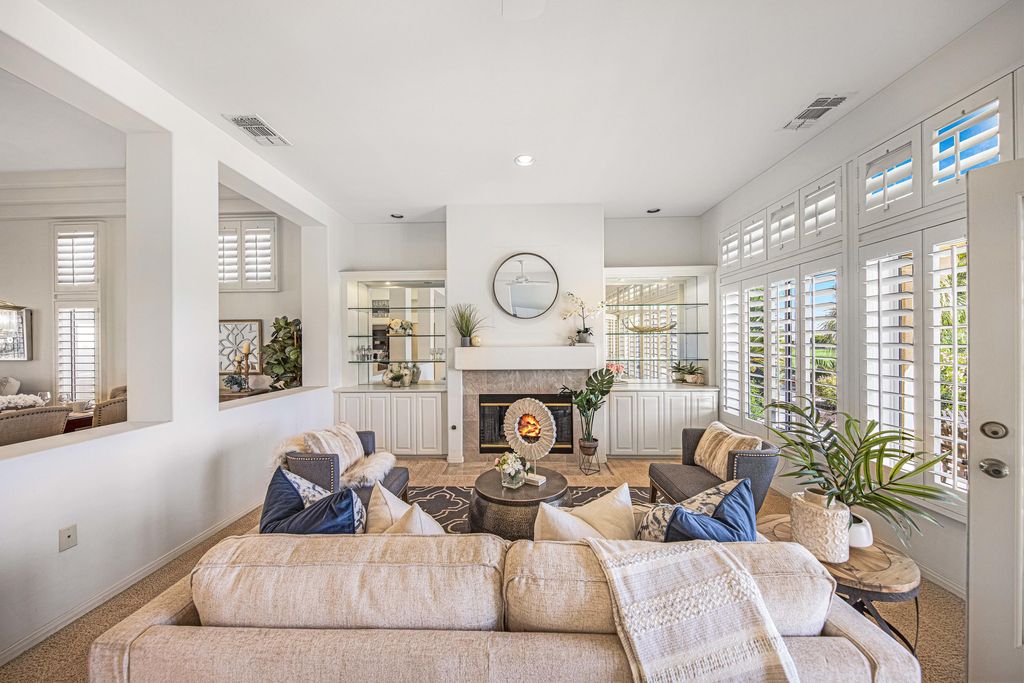 listing image 10990170808834588788
