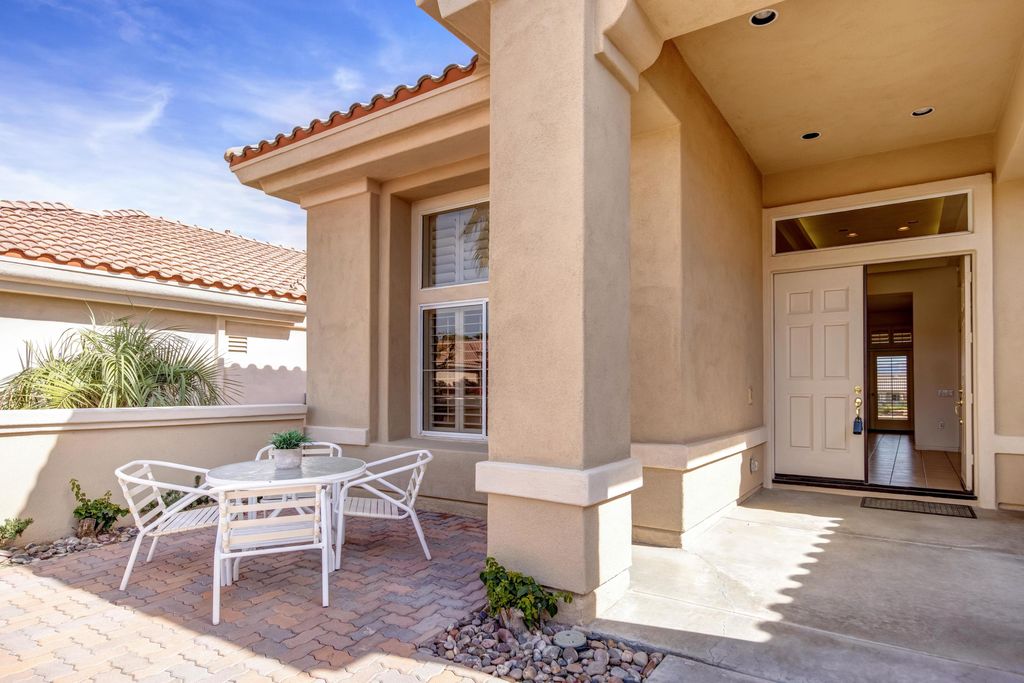 listing image 10990120463888939687