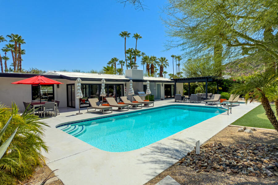 Palm Springs, California 92262, United States, 5 Bedrooms Bedrooms, ,3 BathroomsBathrooms,Residential,Active,187802