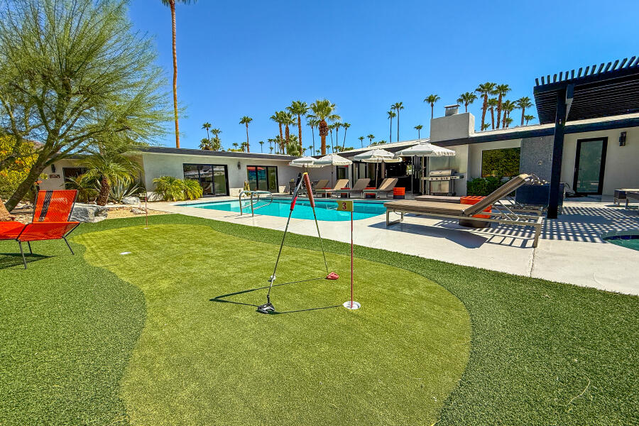 Palm Springs, California 92262, United States, 5 Bedrooms Bedrooms, ,3 BathroomsBathrooms,Residential,Active,187802