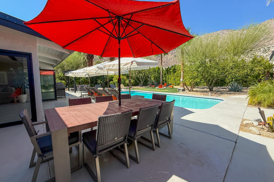 Palm Springs, California 92262, United States, 5 Bedrooms Bedrooms, ,3 BathroomsBathrooms,Residential,Active,187802