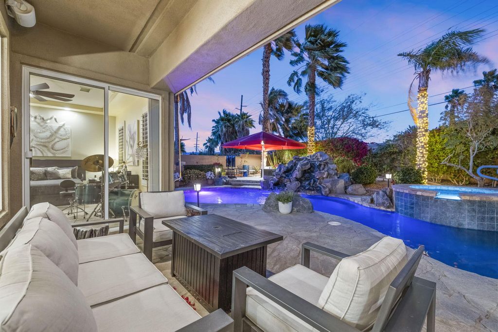 Photo of 47410 Via Florence, La Quinta, CA 92253 (MLS # 219139342)