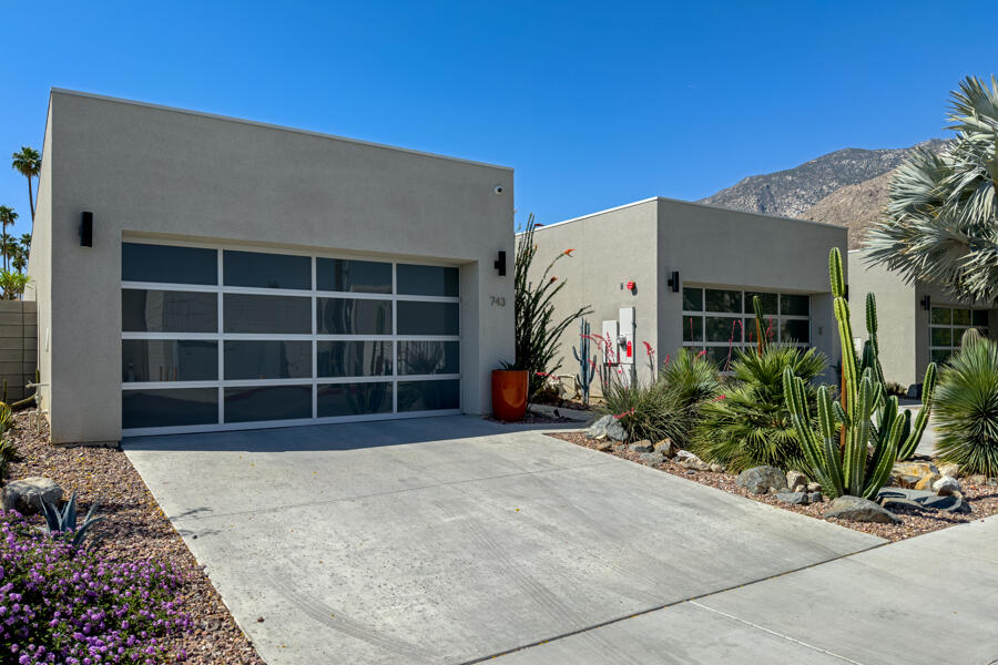 Palm Springs, California 92264, United States, 3 Bedrooms Bedrooms, ,2 BathroomsBathrooms,Residential,Active,117318