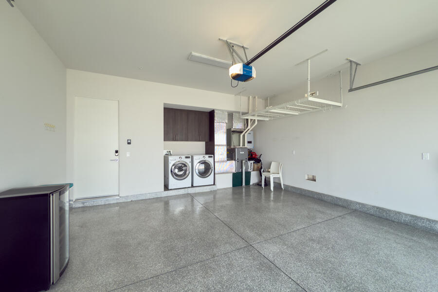 Palm Springs, California 92264, United States, 3 Bedrooms Bedrooms, ,2 BathroomsBathrooms,Residential,Active,117318