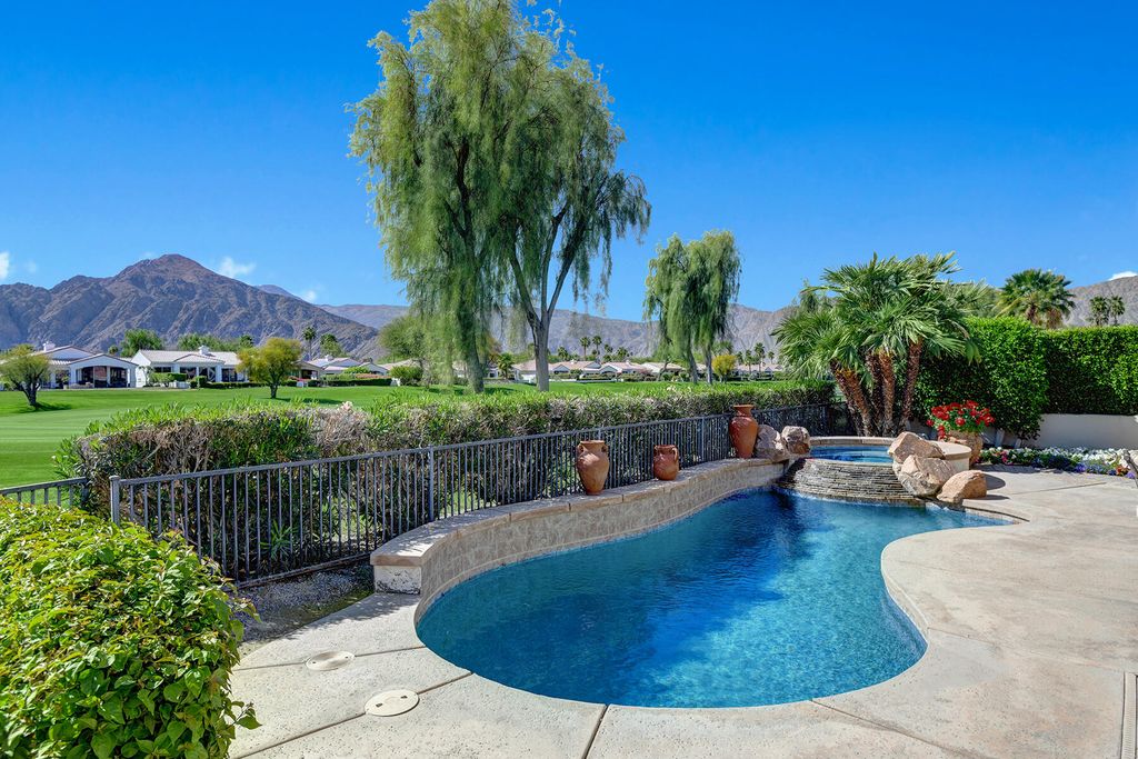 Photo of 79405 Mandarina, La Quinta, CA 92253 (MLS # 219135031)