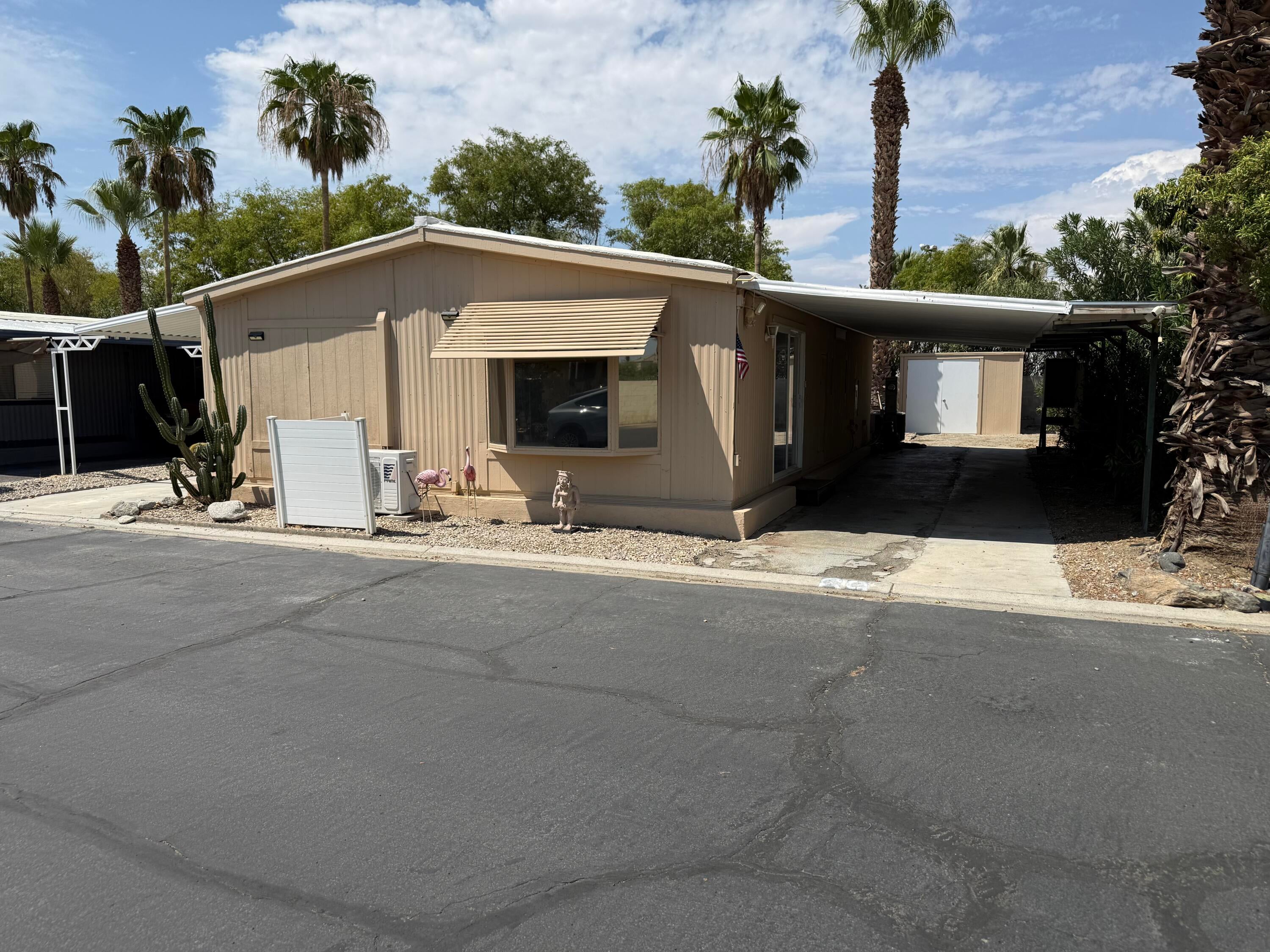 51555 Monroe St, Indio, CA 92201