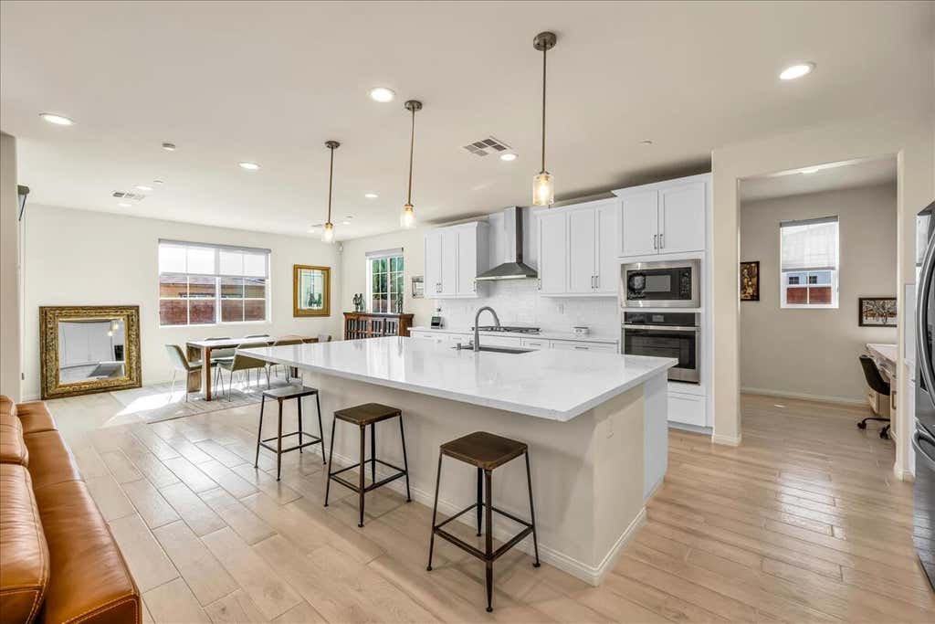 Photo of 81835 Vida Bella Drive, La Quinta, CA 92253 (MLS # 219151004)