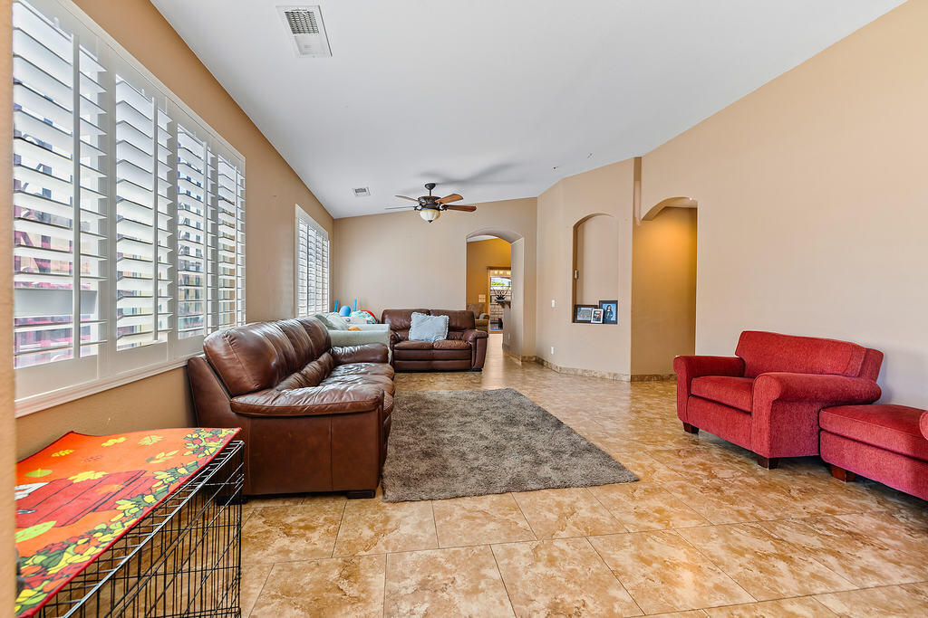 Coachella, California 92236, United States, 4 Bedrooms Bedrooms, ,2 BathroomsBathrooms,Residential,Pending,103155