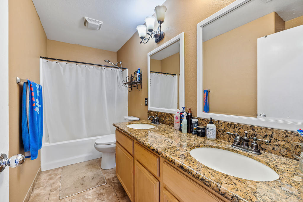 Coachella, California 92236, United States, 4 Bedrooms Bedrooms, ,2 BathroomsBathrooms,Residential,Pending,103155