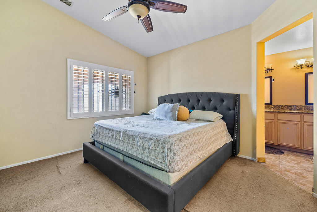 Coachella, California 92236, United States, 4 Bedrooms Bedrooms, ,2 BathroomsBathrooms,Residential,Pending,103155