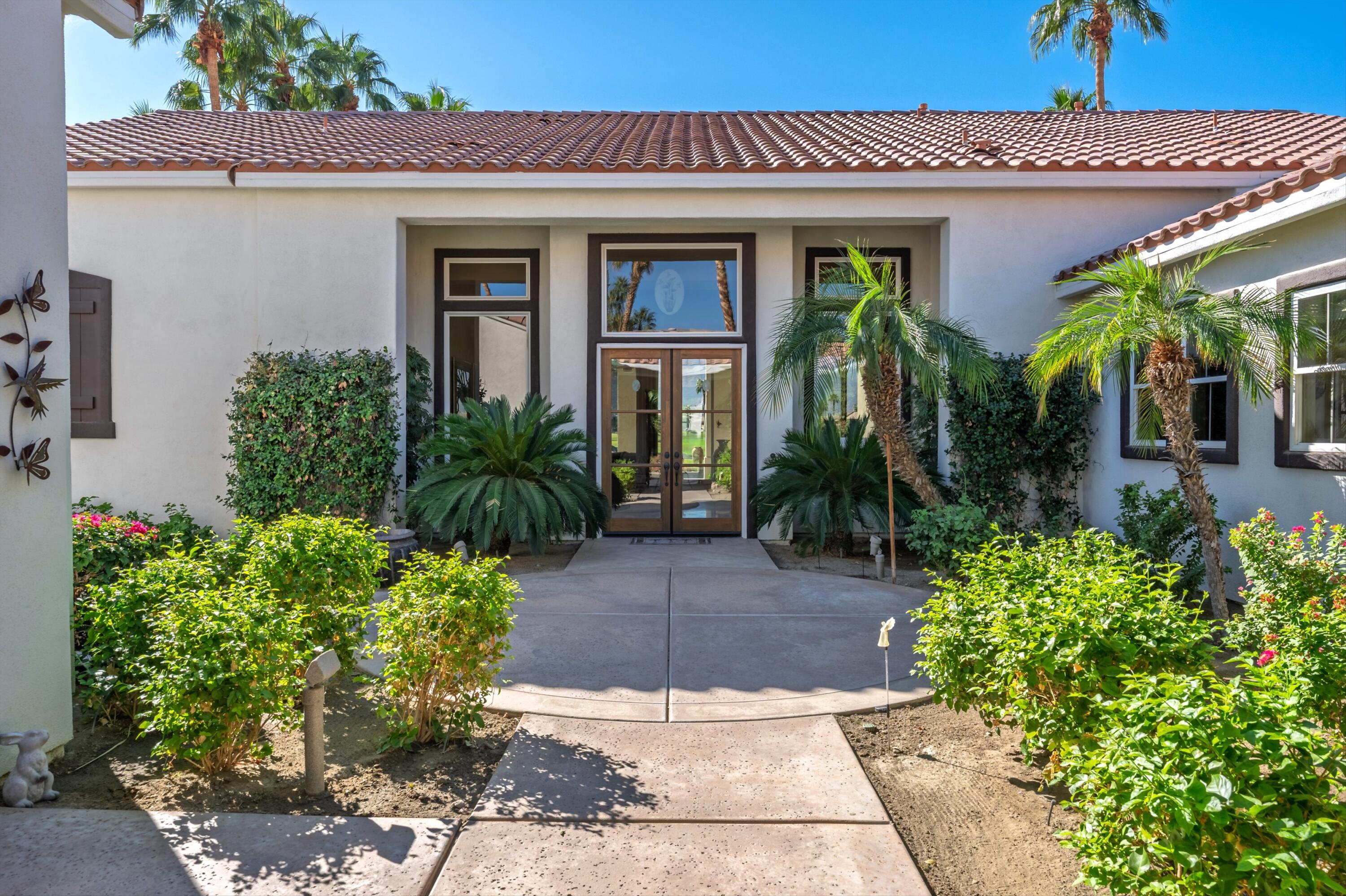 La Quinta, California 92253, United States, 4 Bedrooms Bedrooms, ,3 BathroomsBathrooms,Residential,Active,233241