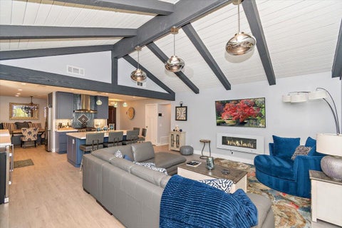 Featured picture for the property 219095517