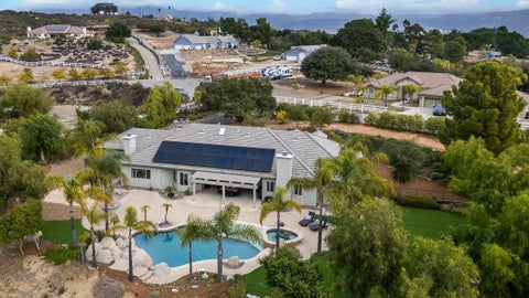 Photo of 30012 Mckenna Heights Court, Valley Center, CA 92082 (MLS # 219153419)