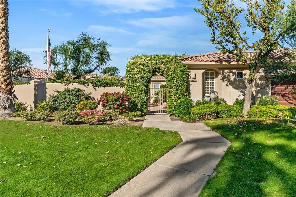 Photo of 79530 Cetrino, La Quinta, CA 92253 (MLS # 219142498)