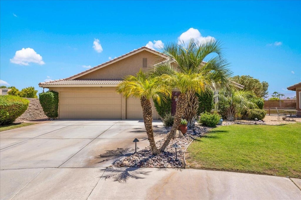Photo of 45400 Ashwood Court, La Quinta, CA 92253 (MLS # 219150694)