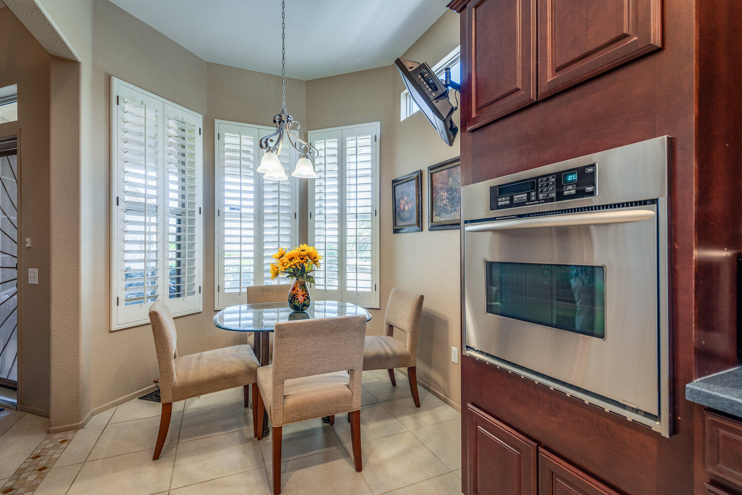 Indio, California 92201, United States, 2 Bedrooms Bedrooms, ,2 BathroomsBathrooms,Residential,Active,241410