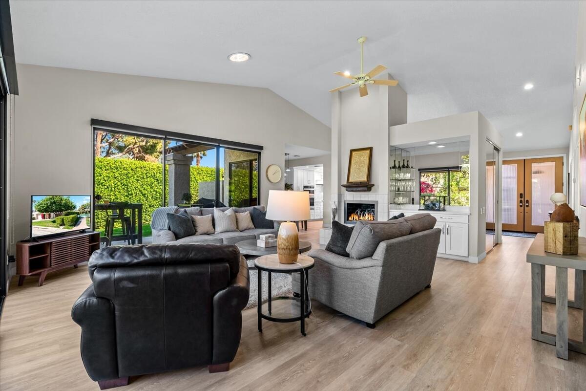 La Quinta, California 92253, United States, 2 Bedrooms Bedrooms, ,2 BathroomsBathrooms,Residential,Active,127901