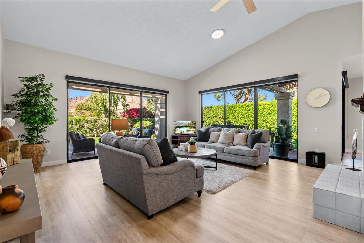 La Quinta, California 92253, United States, 2 Bedrooms Bedrooms, ,2 BathroomsBathrooms,Residential,Active,201553