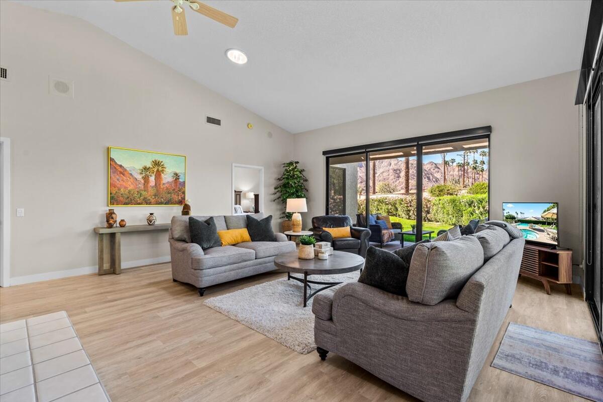 La Quinta, California 92253, United States, 2 Bedrooms Bedrooms, ,2 BathroomsBathrooms,Residential,Active,201553