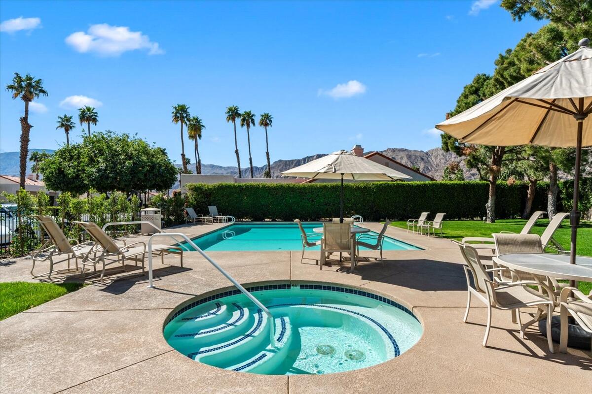 La Quinta, California 92253, United States, 2 Bedrooms Bedrooms, ,2 BathroomsBathrooms,Residential,Active,201553