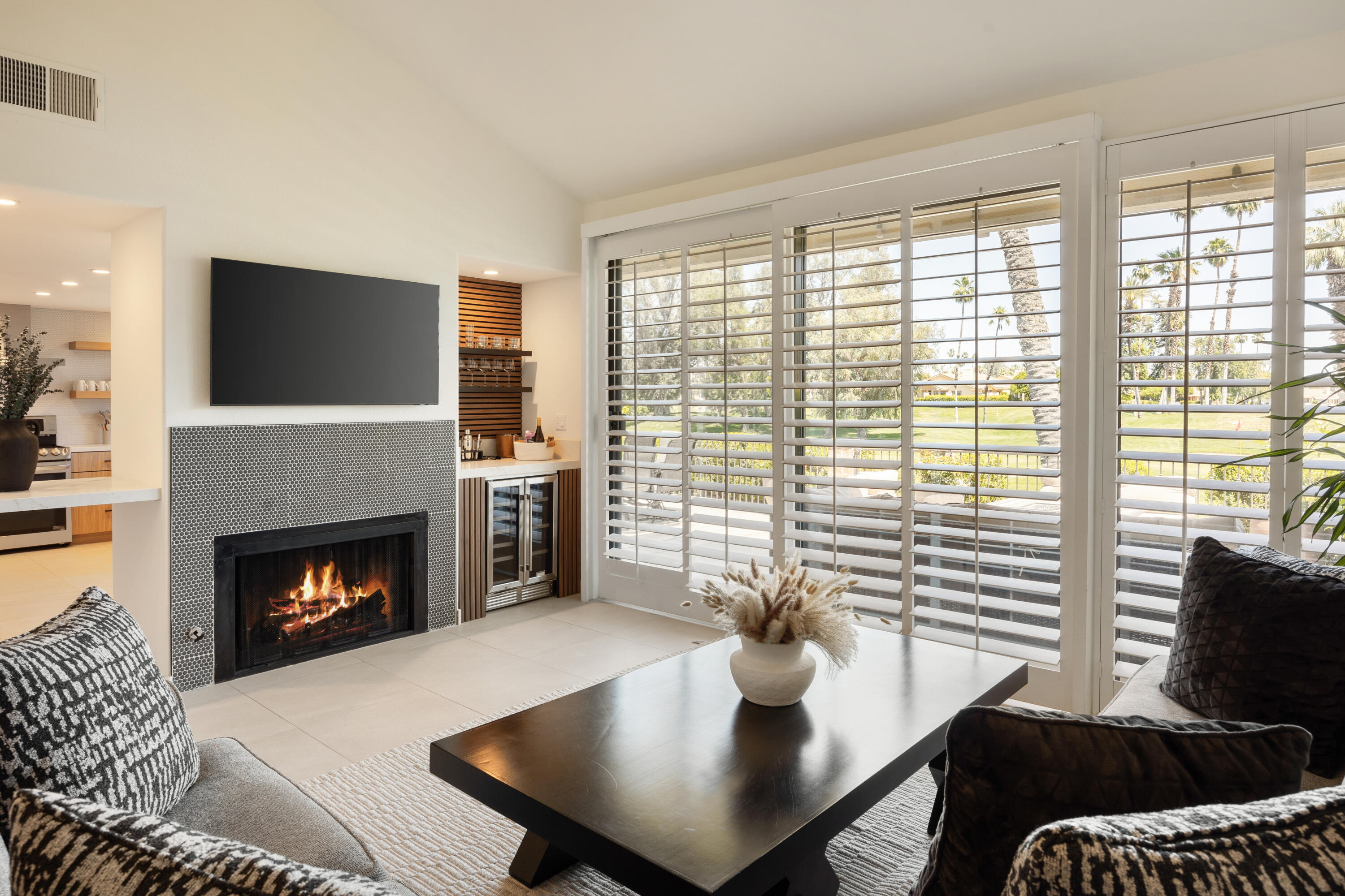 122 Giralda Circle