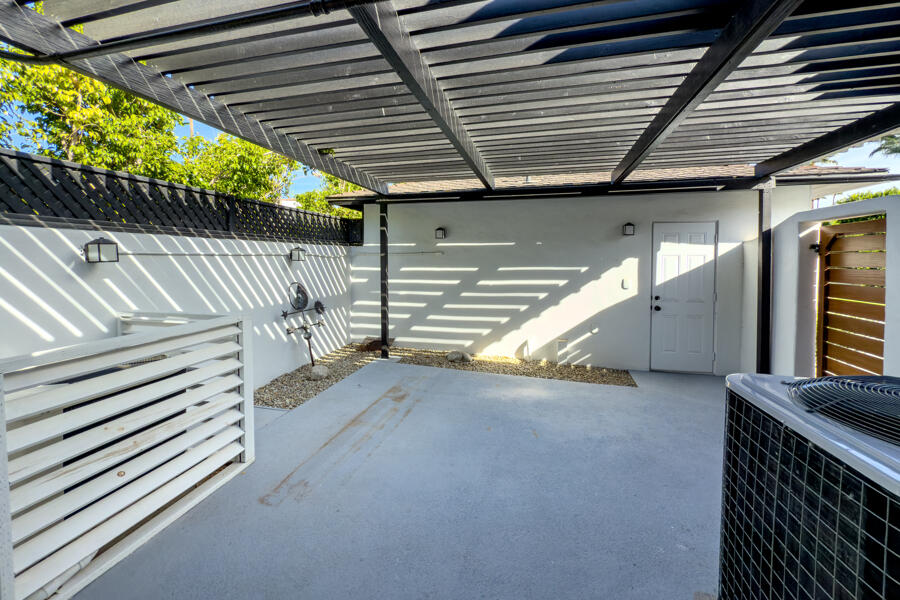 Palm Springs, California 92262, United States, 3 Bedrooms Bedrooms, ,3 BathroomsBathrooms,Residential,Active,133560