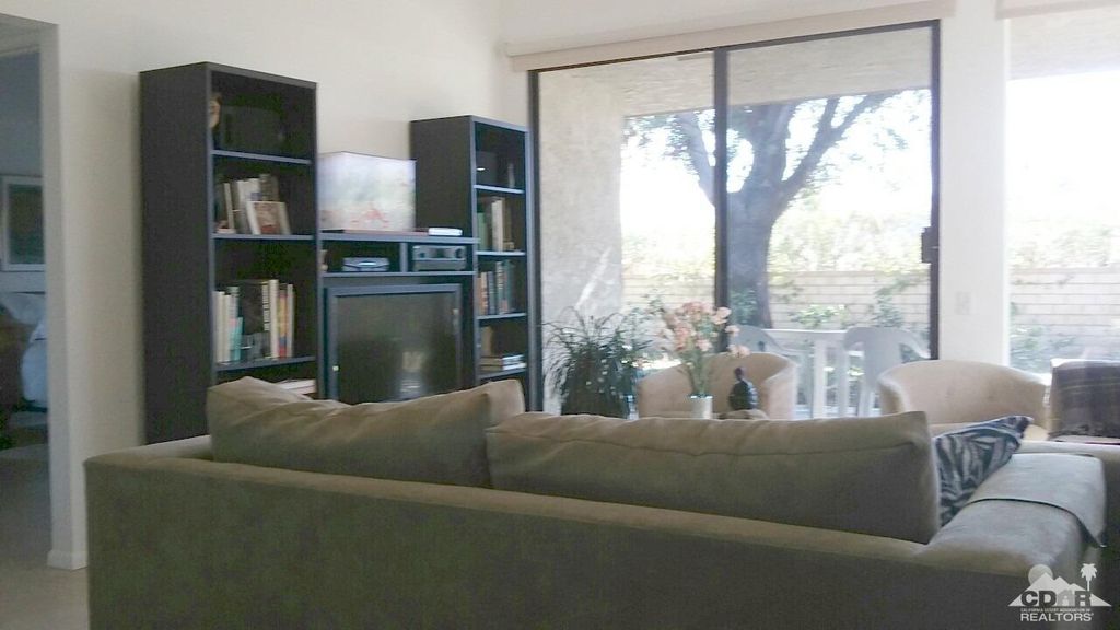 listing image 10998839091786120018