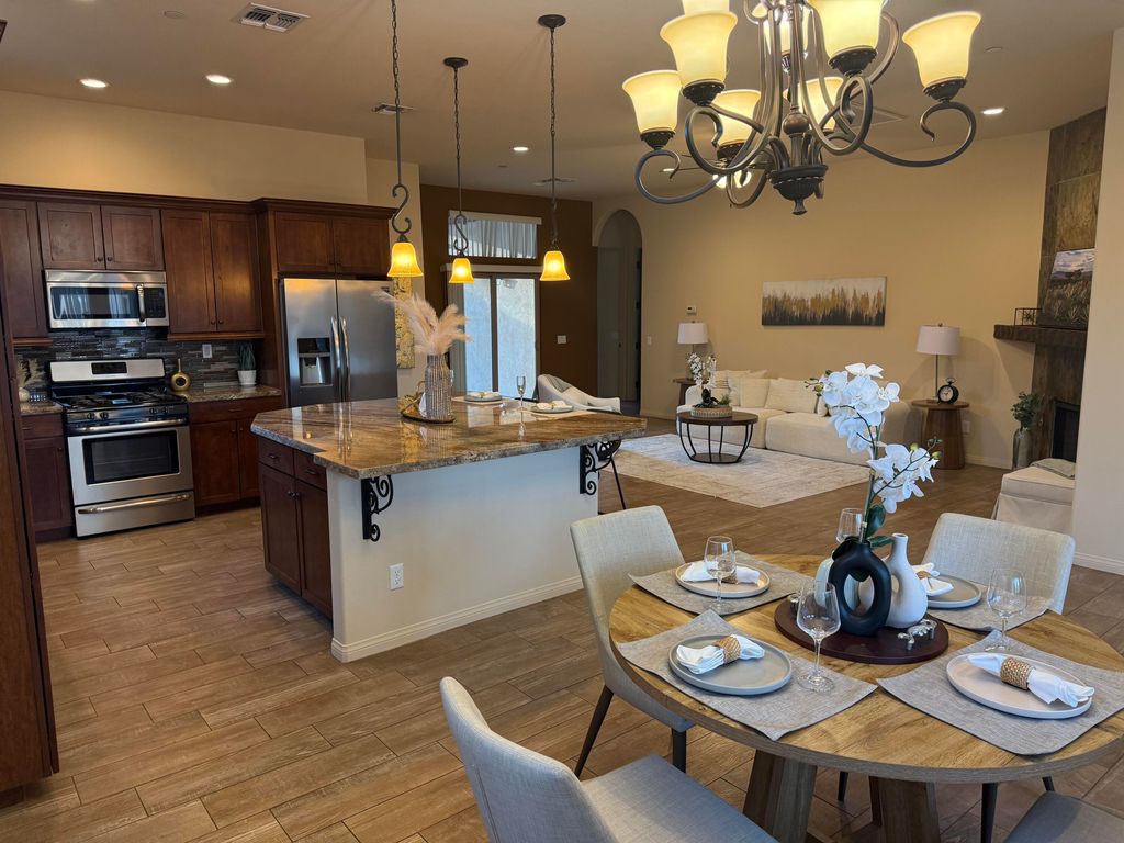 Photo of 51885 Avenida Bermudas, La Quinta, CA 92253 (MLS # 219140655)