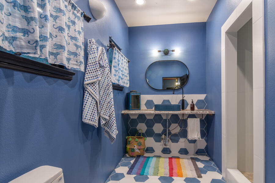 Palm Springs, California 92264, United States, 7 Bedrooms Bedrooms, ,5 BathroomsBathrooms,Residential,Active,242092