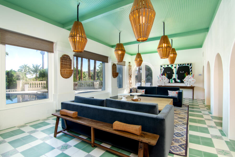 Palm Springs, California 92264, United States, 7 Bedrooms Bedrooms, ,5 BathroomsBathrooms,Residential,Active,242092