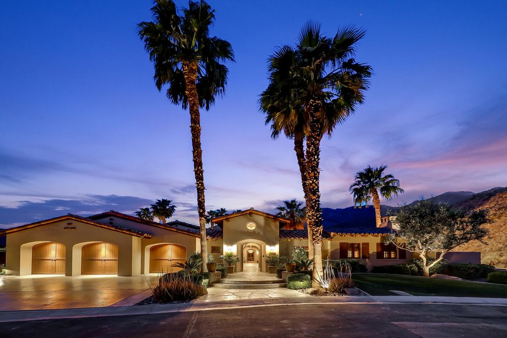 Photo of 77205 Loma Vista, La Quinta, CA 92253 (MLS # 219141119)