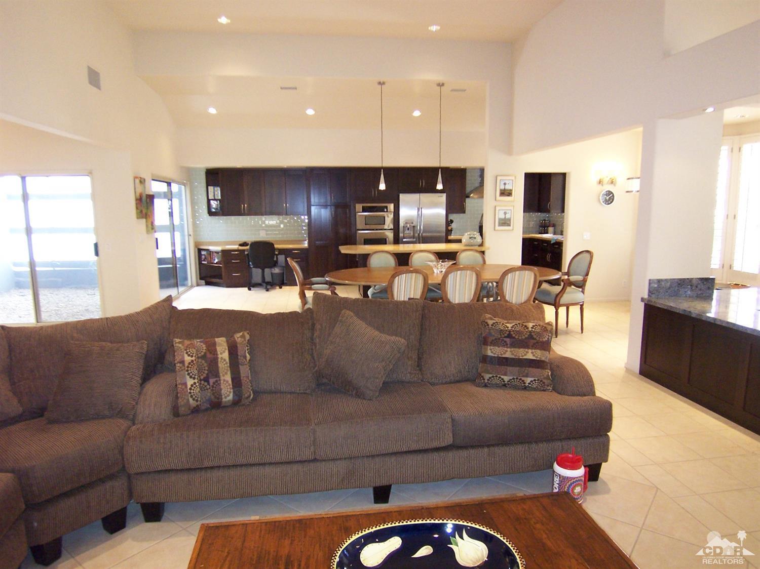 Rancho Mirage, California 92270, United States, 2 Bedrooms Bedrooms, ,2 BathroomsBathrooms,Residential,Active,74630