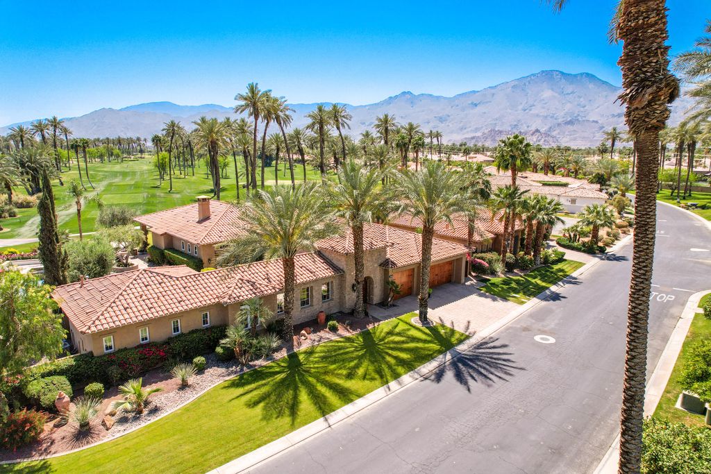 Photo of 56025 Village Drive, La Quinta, CA 92253 (MLS # 219130941)