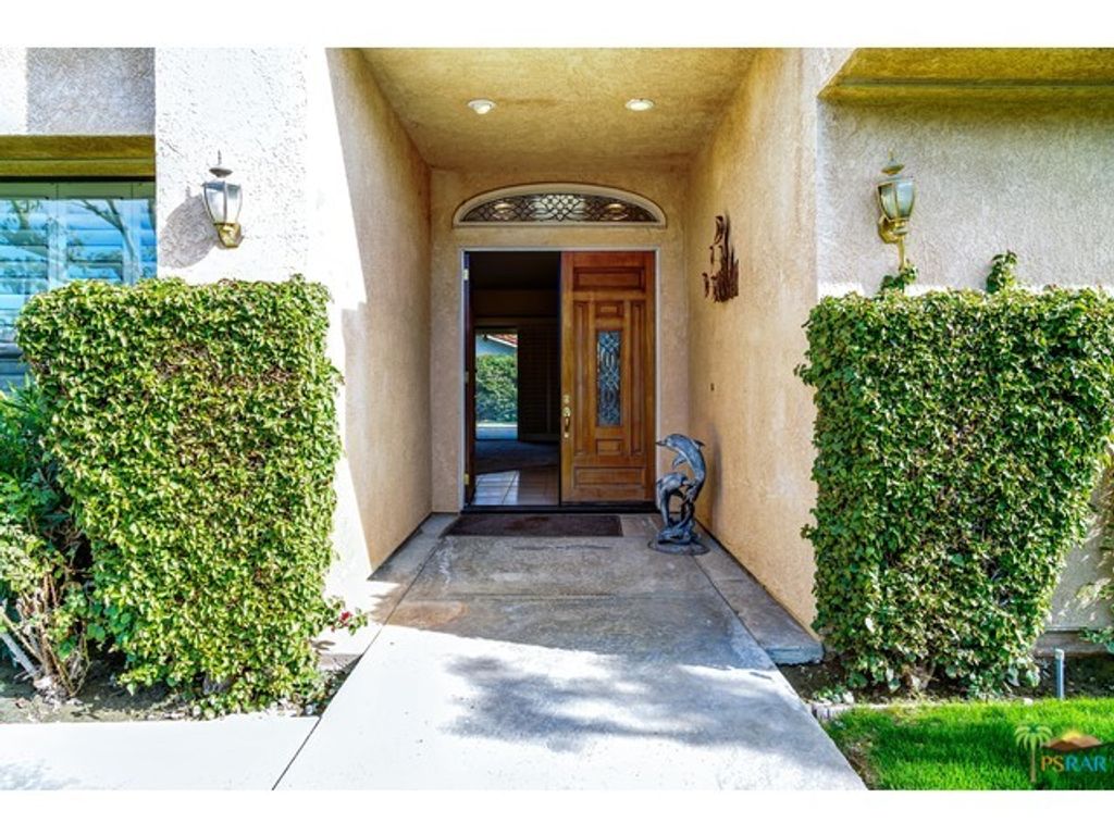 listing image 10999404594413601987