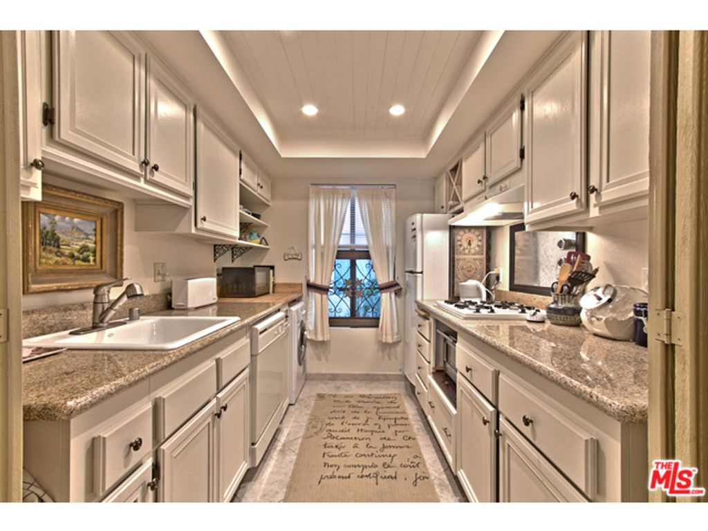 listing image 10997703879130135683