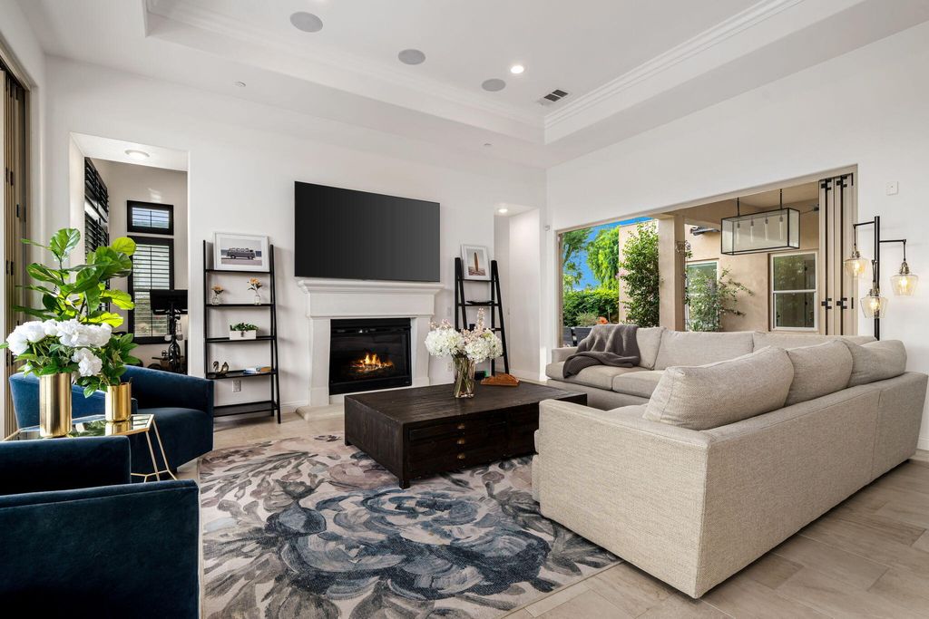 Photo of 81475 Thunder Gulch Way, La Quinta, CA 92253 (MLS # 219146877)
