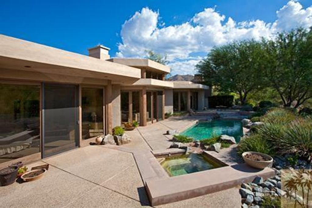 listing image 10991519530548275623