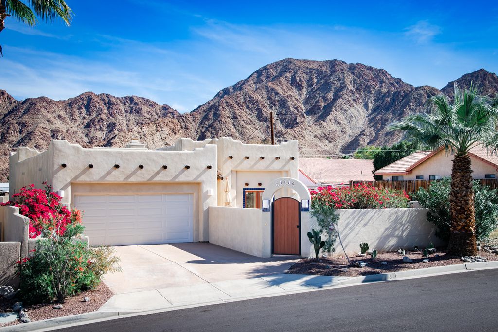 Photo of 54040 Avenue Alvarado, La Quinta, CA 92253 (MLS # 219143138)