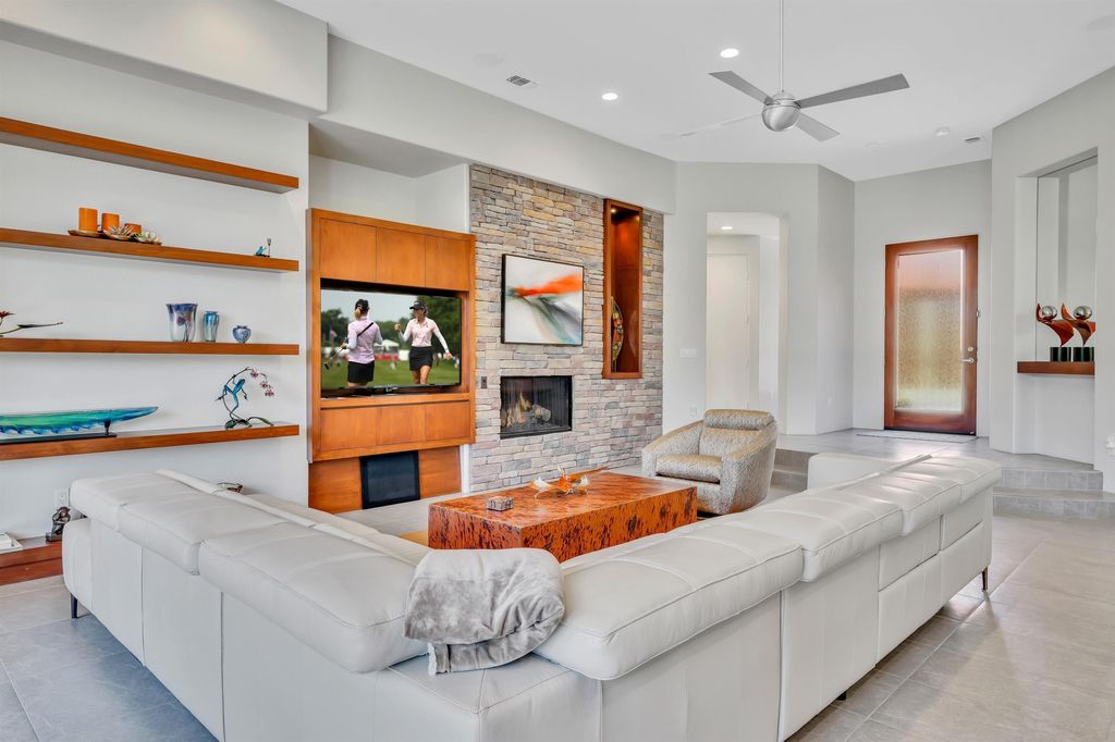 Photo of 50305 Via Amante, La Quinta, CA 92253 (MLS # 219145633)