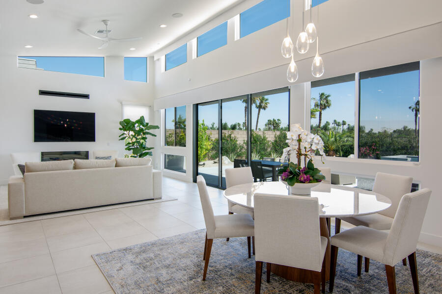 Palm Springs, California 92262, United States, 3 Bedrooms Bedrooms, ,2 BathroomsBathrooms,Residential,Active,252199