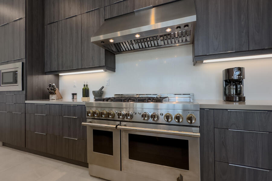 Palm Springs, California 92262, United States, 3 Bedrooms Bedrooms, ,2 BathroomsBathrooms,Residential,Active,252199