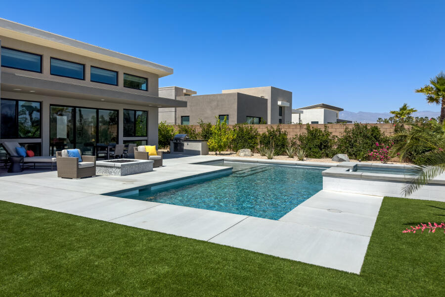 Palm Springs, California 92262, United States, 3 Bedrooms Bedrooms, ,2 BathroomsBathrooms,Residential,Active,252199