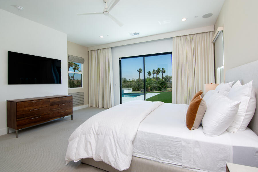 Palm Springs, California 92262, United States, 3 Bedrooms Bedrooms, ,2 BathroomsBathrooms,Residential,Active,252199