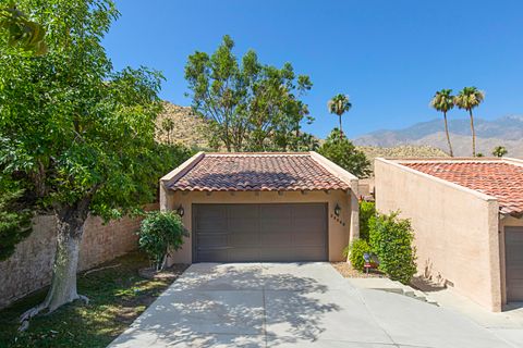 Condominium in Palm Springs CA 3659 Andreas Hills 37.jpg