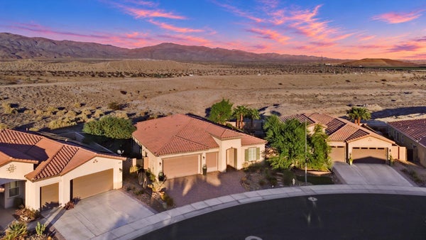 43328 MOLVENA DR, INDIO, CA 92203 - Image 8b44dbe6d06c409caab9357ae40d8d2d/27825032
