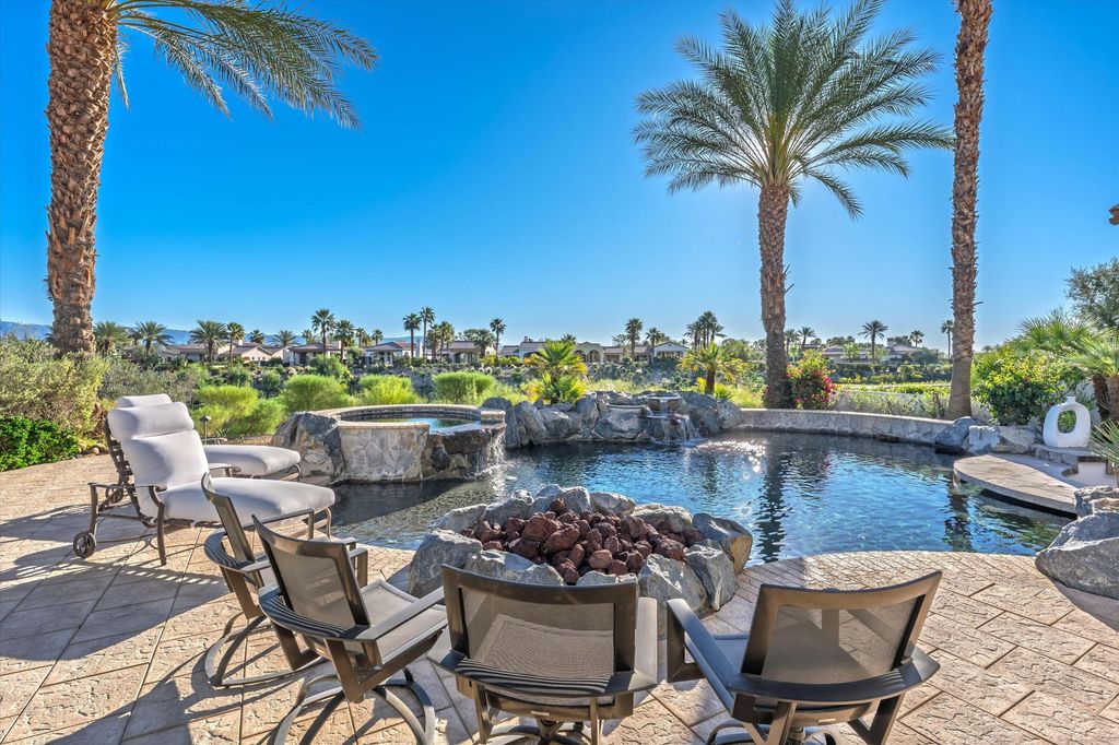 Photo of 58520 Aracena, La Quinta, CA 92253 (MLS # 219145292)