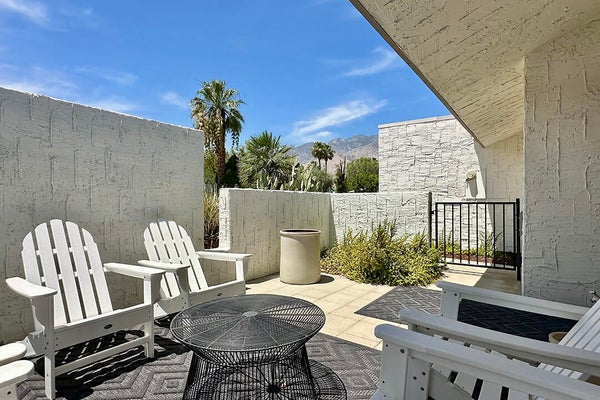 2218 N SUNSHINE CIR, PALM SPRINGS, CA 92264 - Image 8dbe30659a9e0e77d4809ceed511c623/3652827737