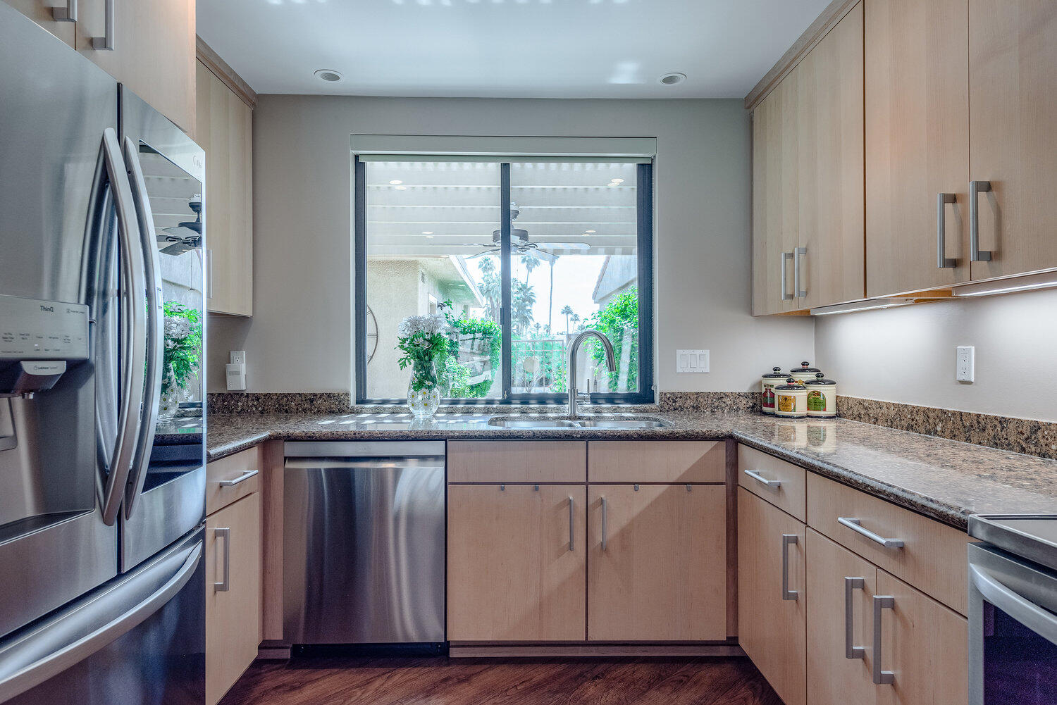 Rancho Mirage, California 92270, United States, 3 Bedrooms Bedrooms, ,3 BathroomsBathrooms,Residential,Active,247496