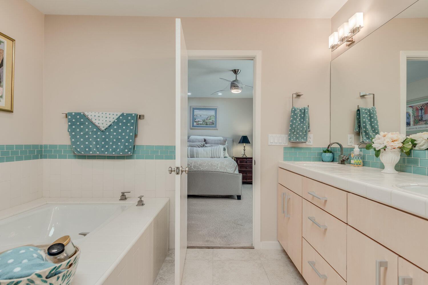 Rancho Mirage, California 92270, United States, 3 Bedrooms Bedrooms, ,3 BathroomsBathrooms,Residential,Active,247496