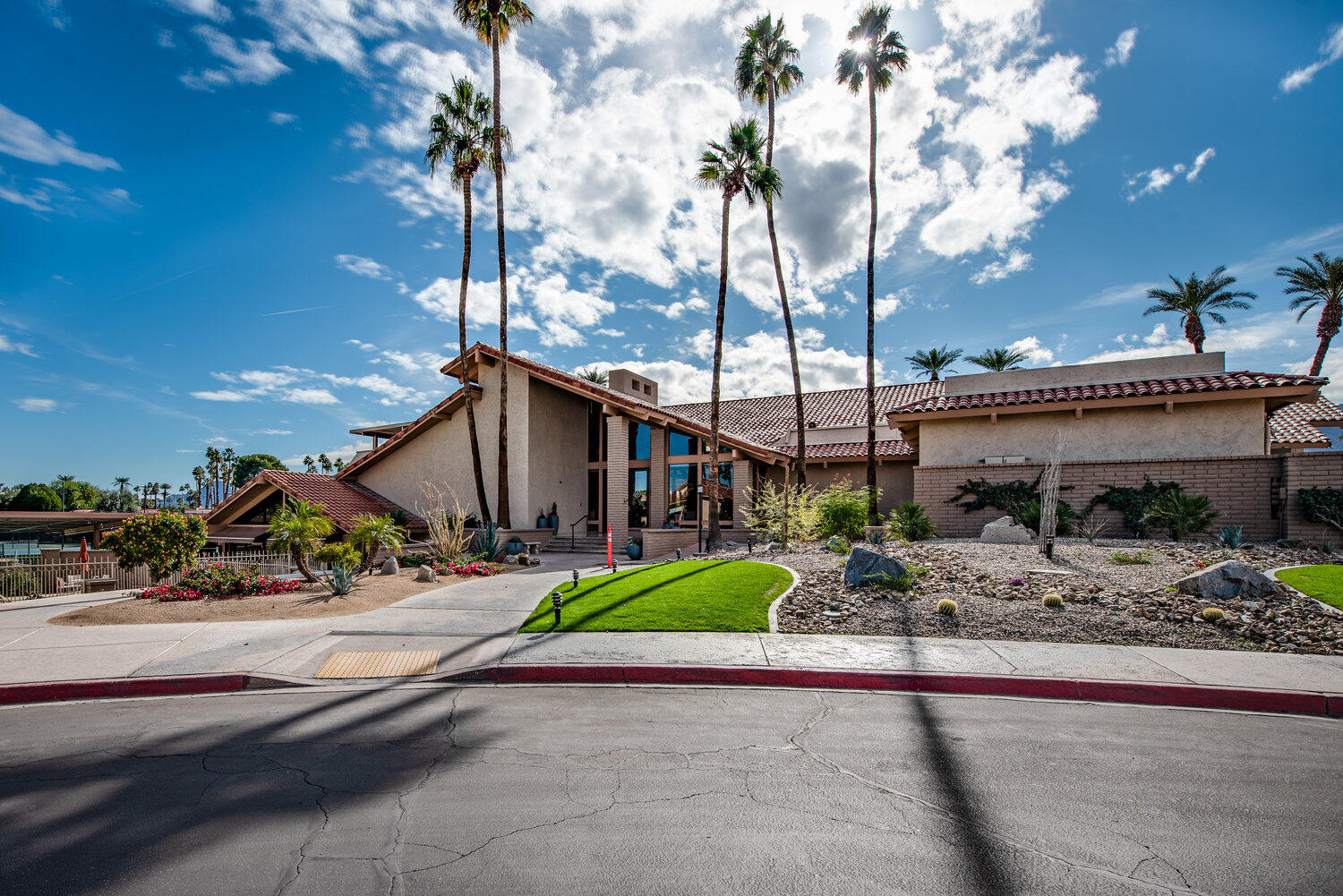 Rancho Mirage, California 92270, United States, 3 Bedrooms Bedrooms, ,3 BathroomsBathrooms,Residential,Active,247496